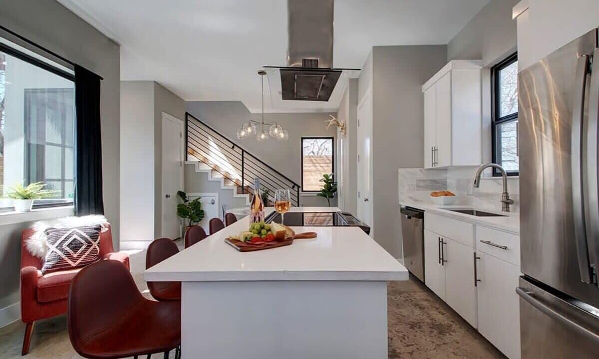 Photo of Kitchen in Montopolis