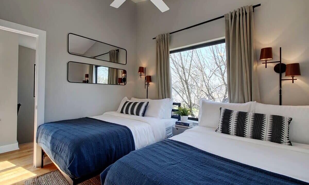 Photo of Bedroom in Montopolis