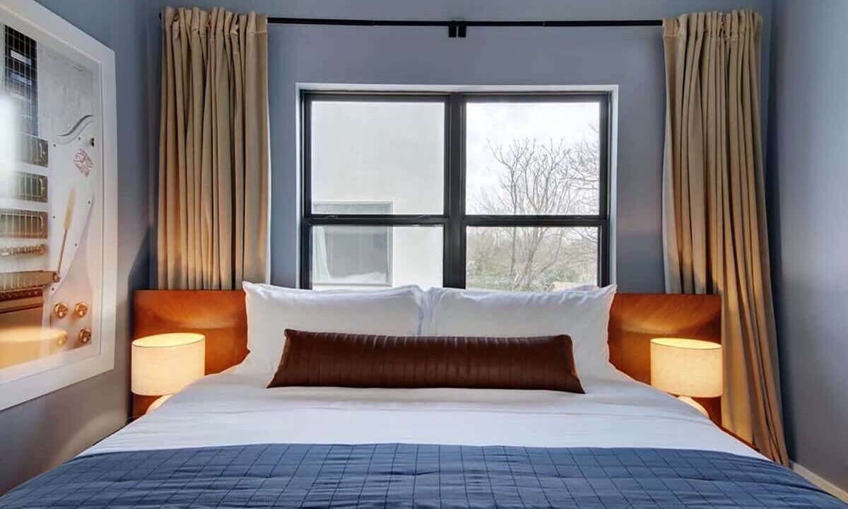 Photo of Bedroom in Montopolis