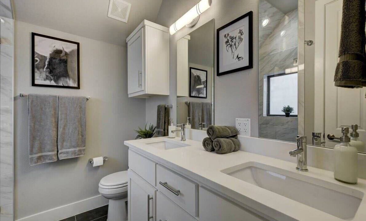 Photo of Bathroom in Govalle
