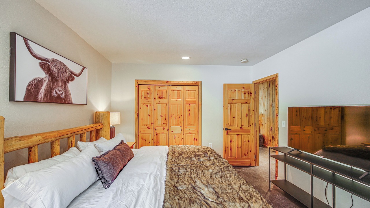 Photo of Bedroom in Naches