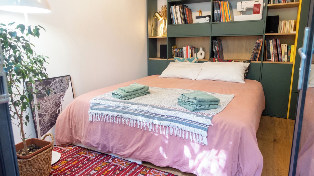 Photo of Bedroom in Hopitaux-Facultes
