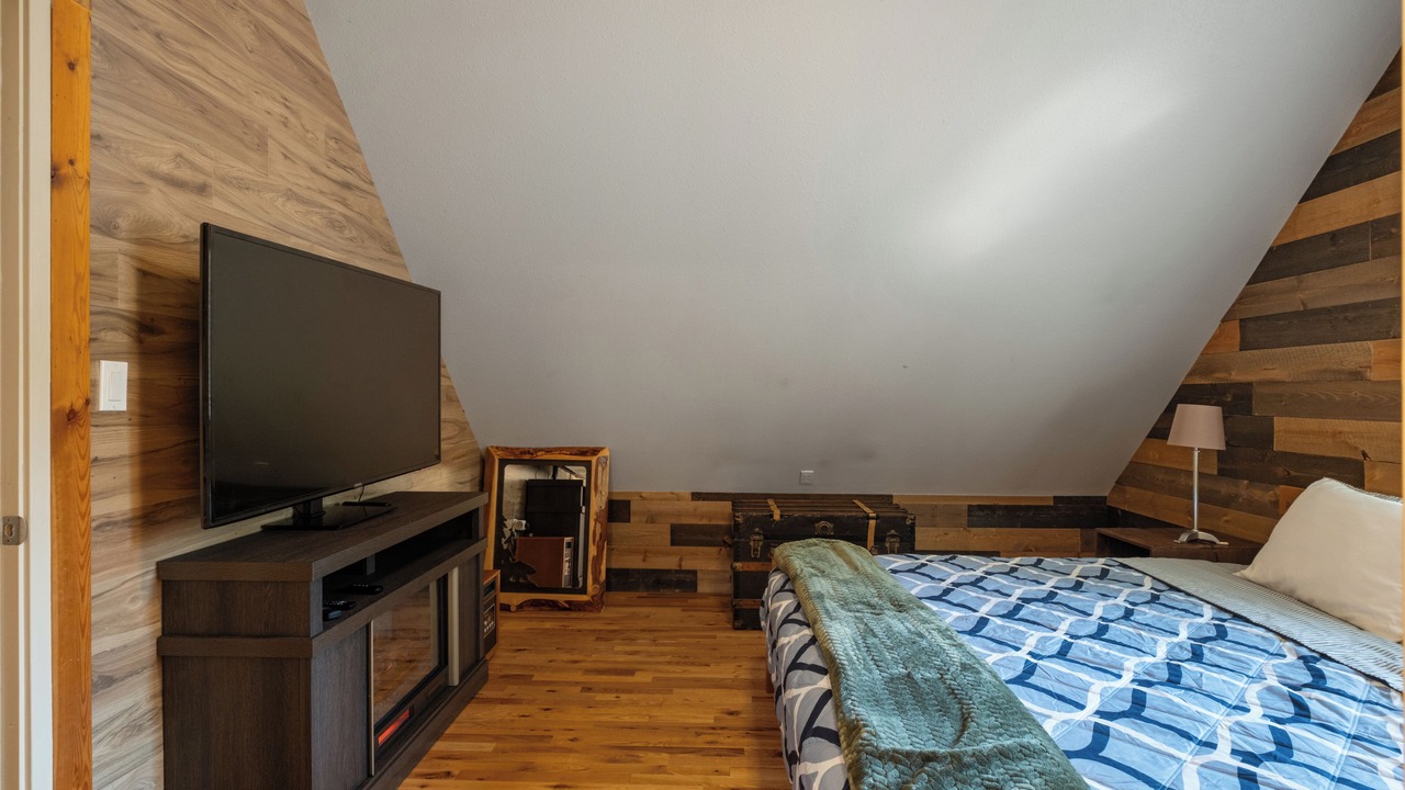 Photo of Bedroom in Gold Bar
