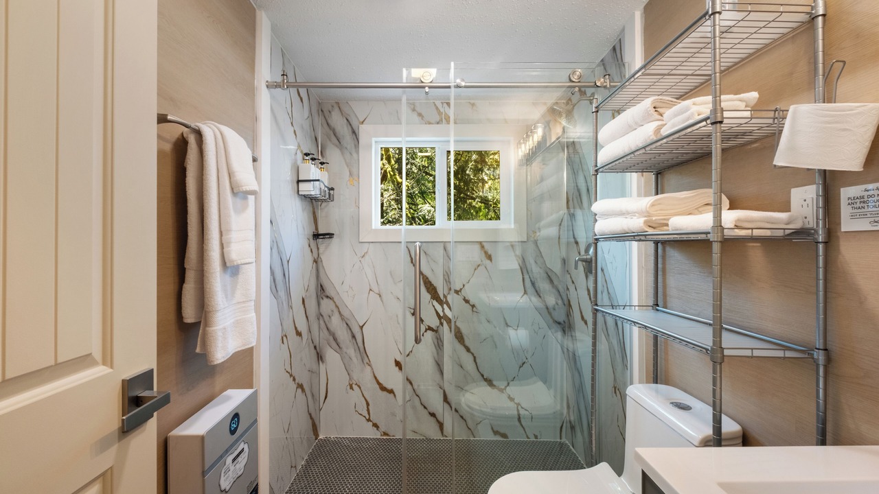 Photo of Bathroom in Gold Bar