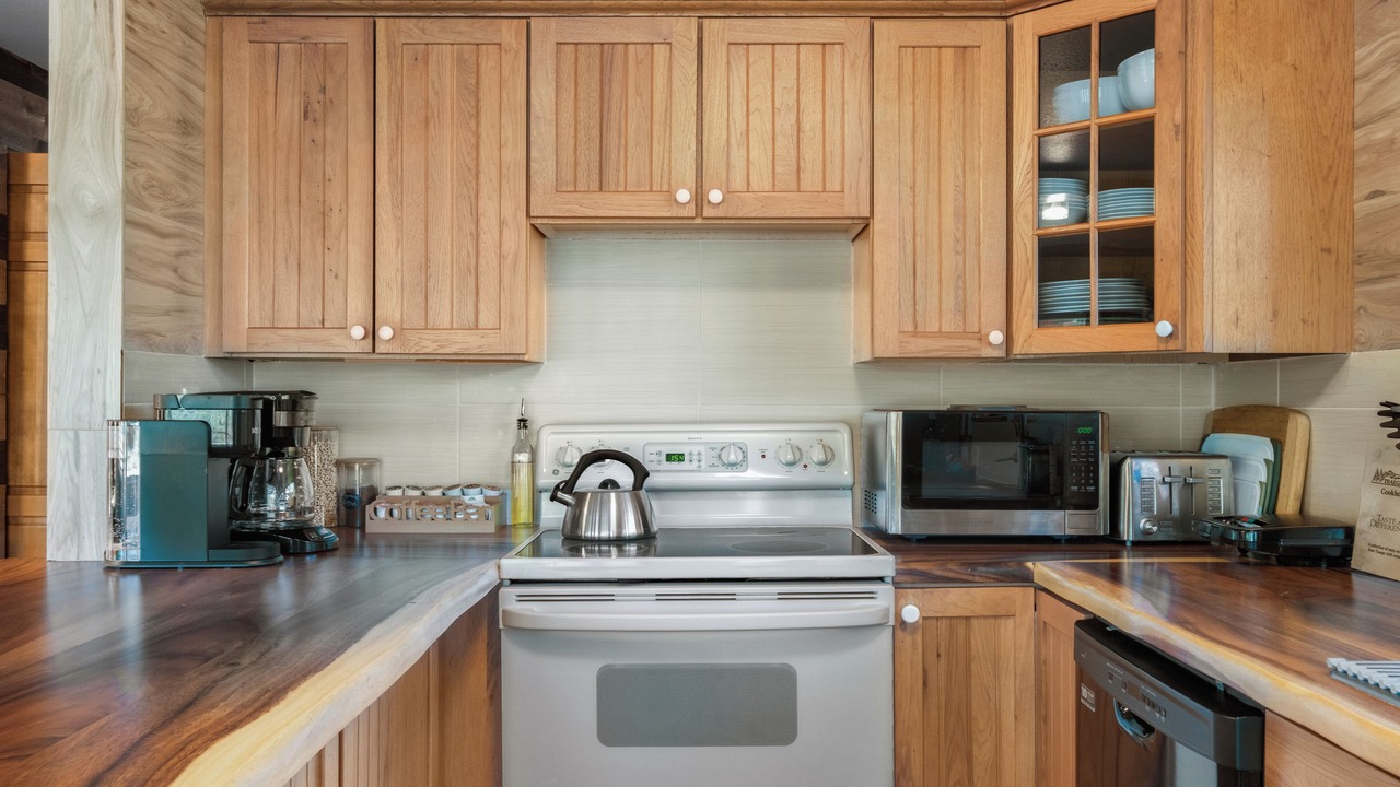 Photo of Kitchen in Gold Bar