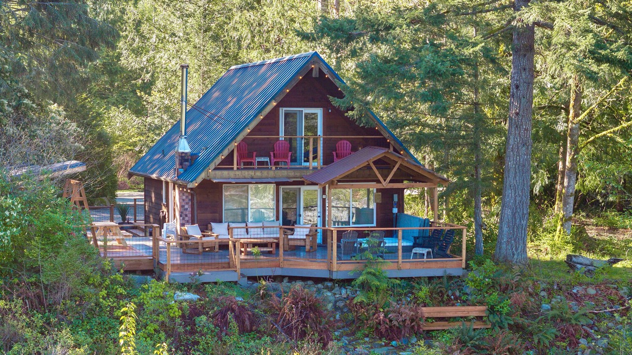Photo of Outdoor in Gold Bar