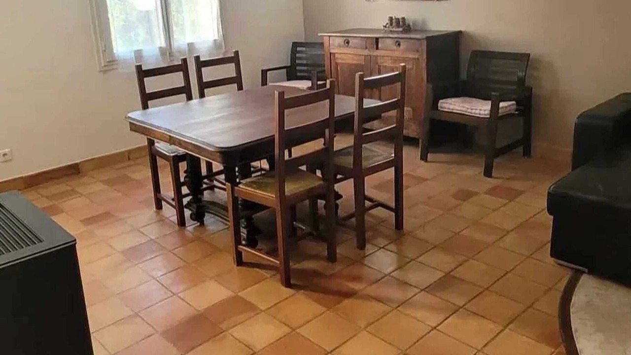 Photo of Livingroom in Revest-des-Brousses