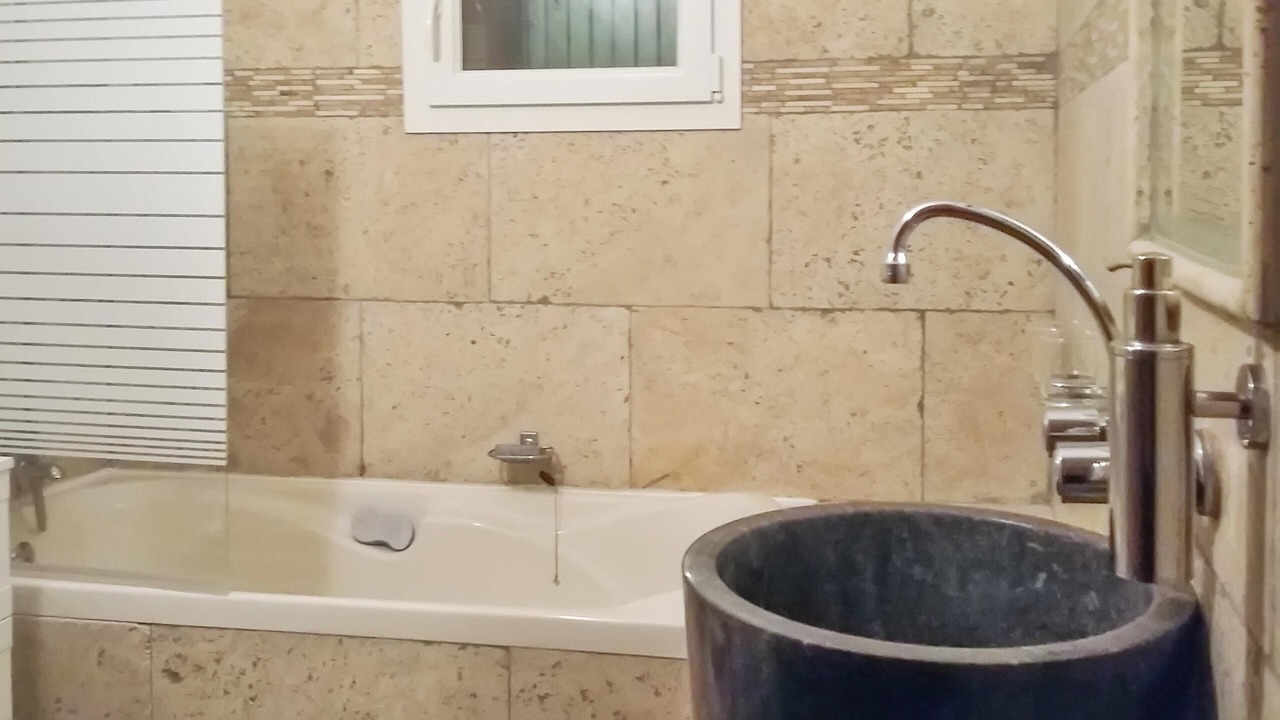 Photo of Bathroom in Revest-des-Brousses