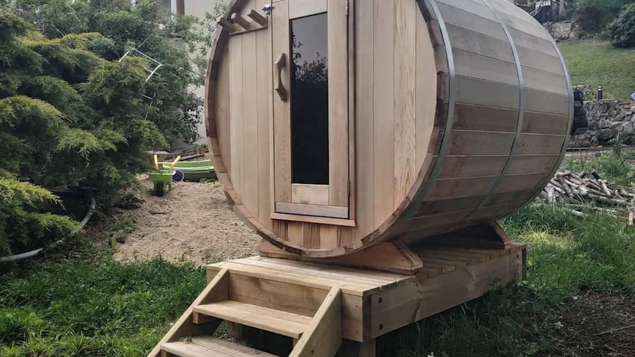 Photo of Outdoor in Louatre