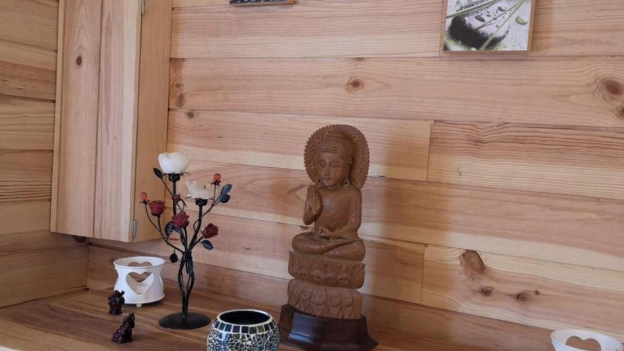 Photo of Others in Louatre