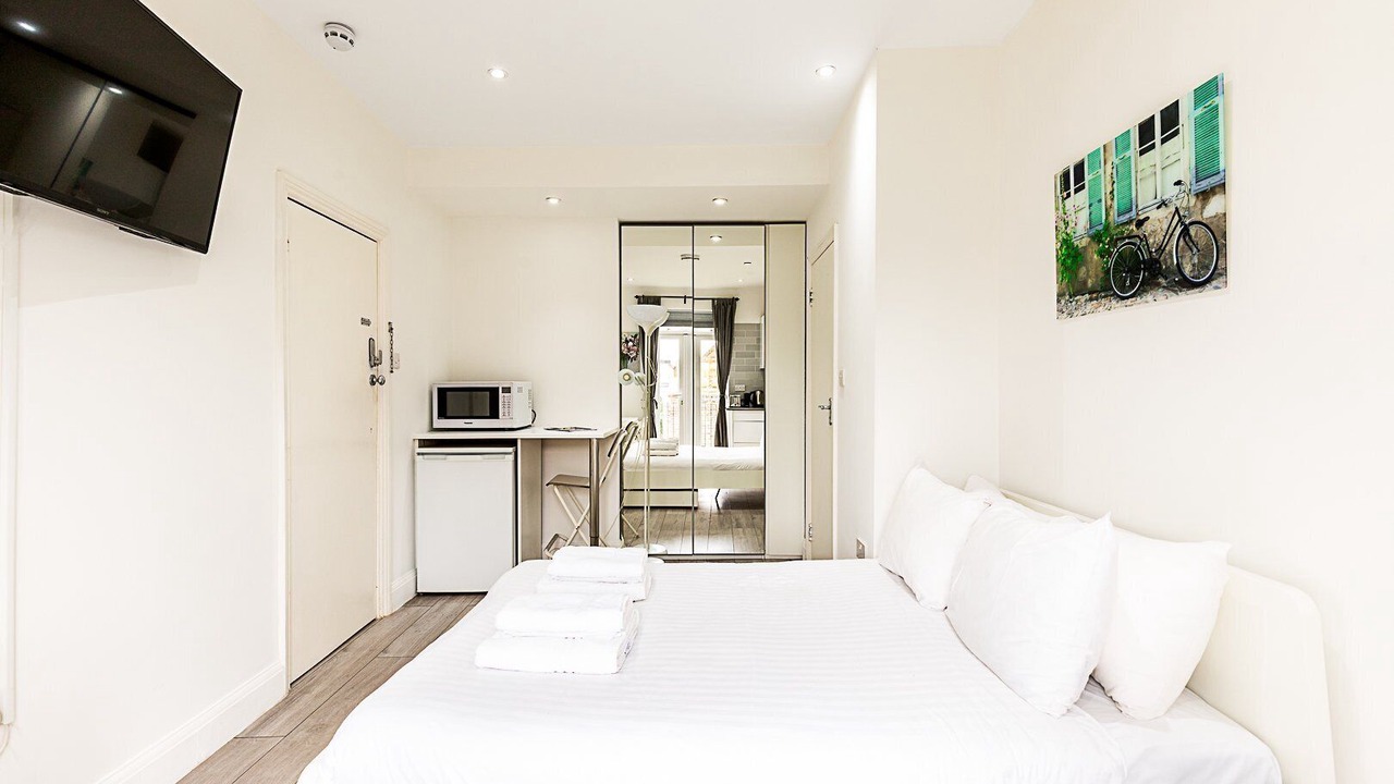 Photo of Bedroom in Fulham Broadway