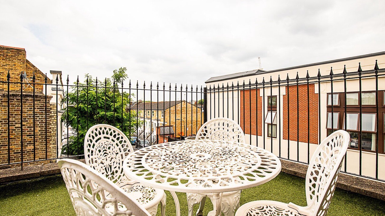 Photo of Outdoor in Fulham Broadway