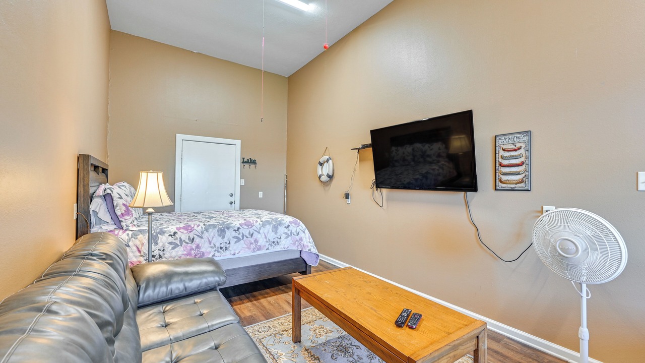 Photo of Bedroom in Milam