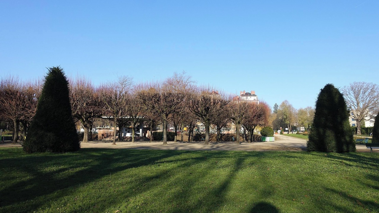 Photo of Others in 20th Arrondissement