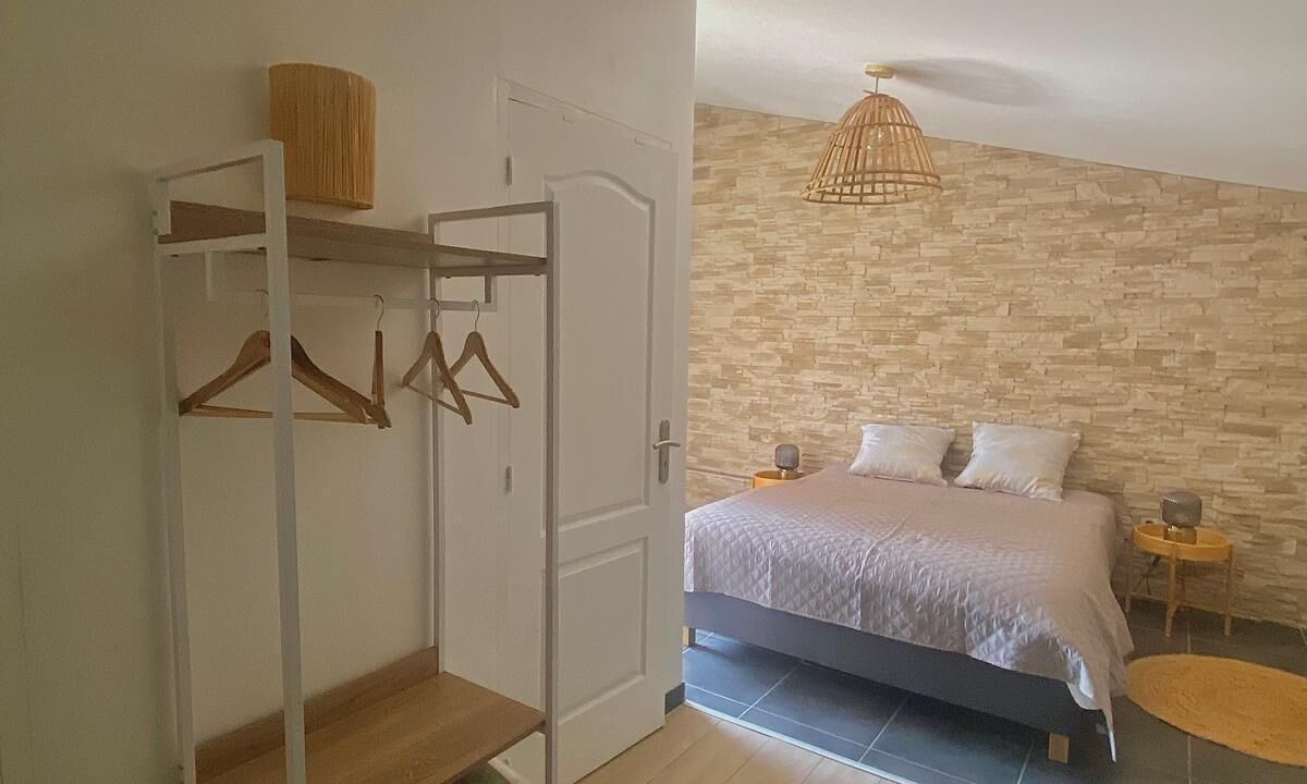 Photo of Bedroom in Saint-Martin-de-Crau