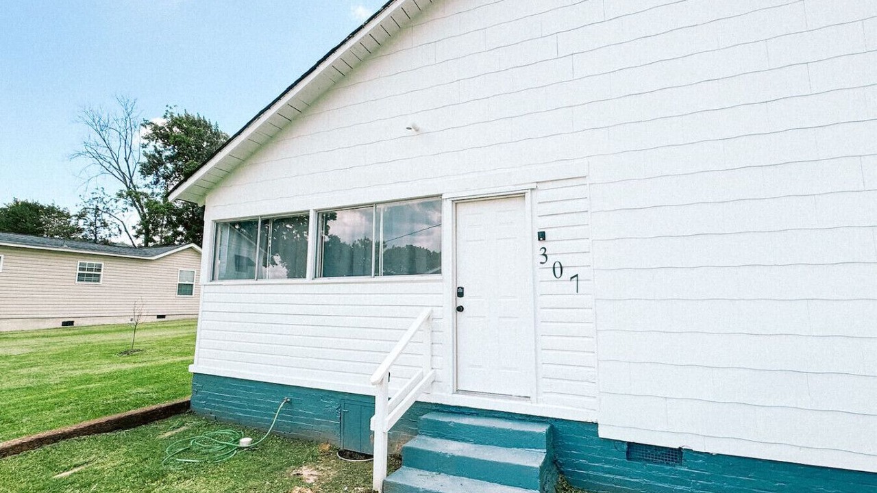 Photo of Outdoor in Rossville