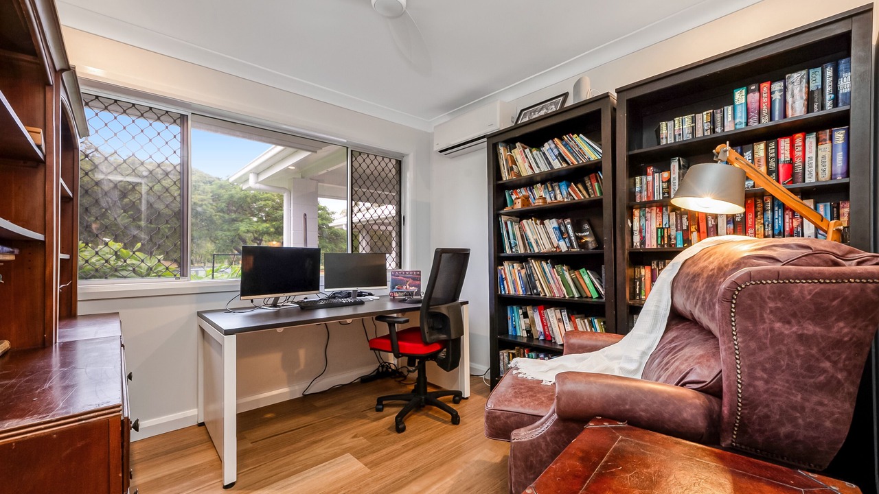 Photo of Others in Annandale