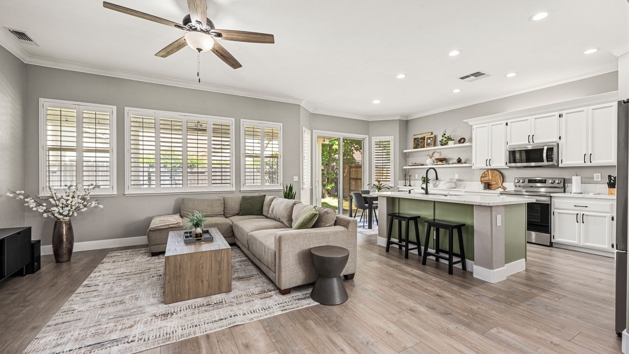 Photo of Livingroom in Lincoln