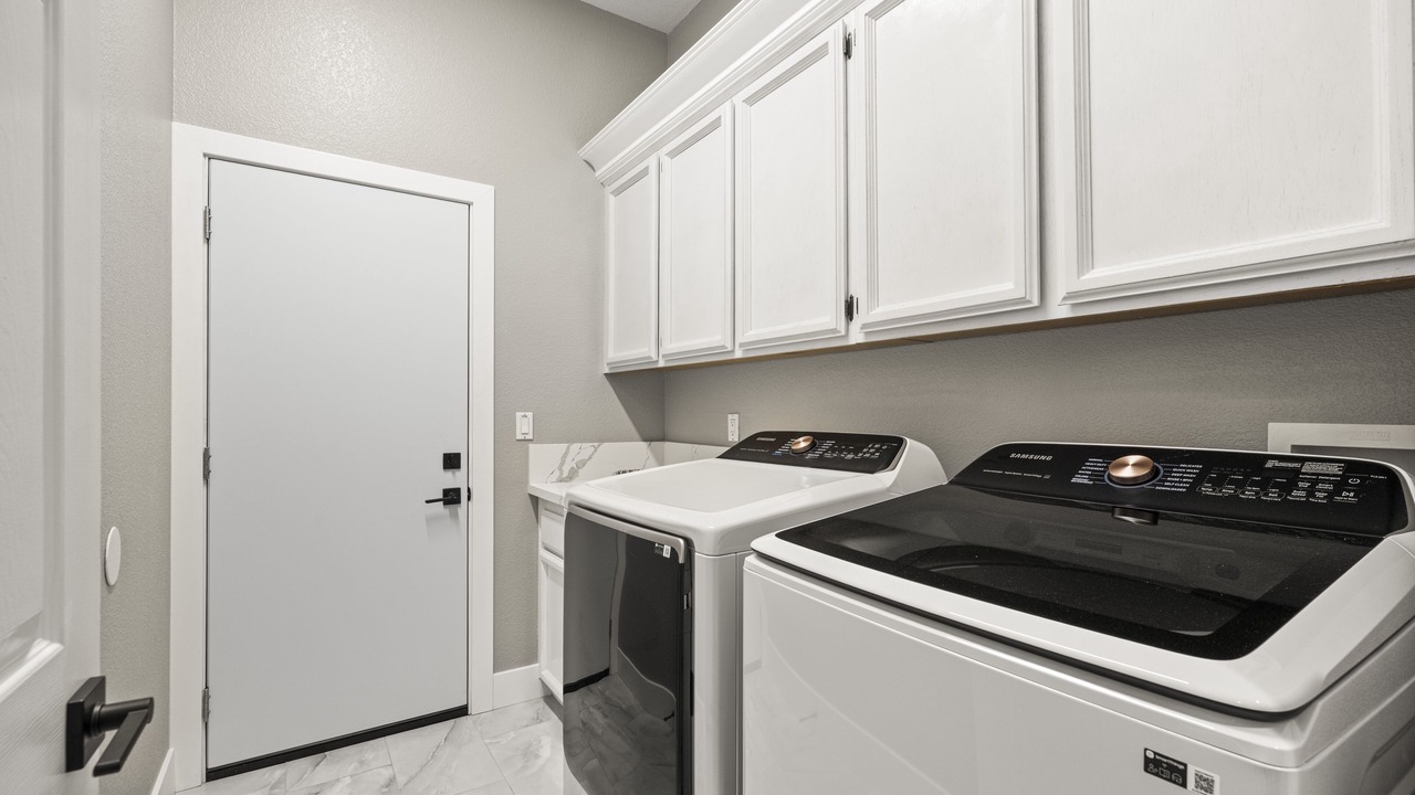 Photo of Others in Lincoln