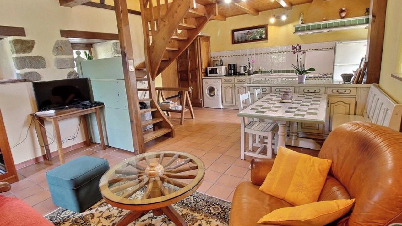 Photo of Livingroom in Tredrez-Locquemeau