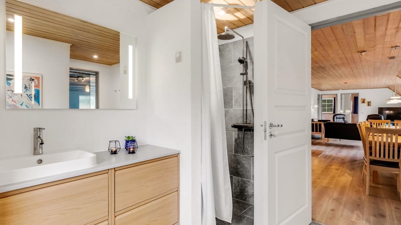 Photo of Bathroom in Klegod