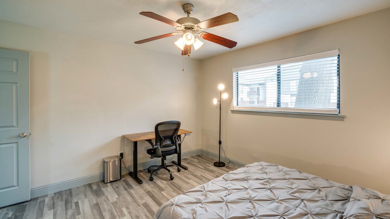 Photo of Bedroom in Lake Highlands