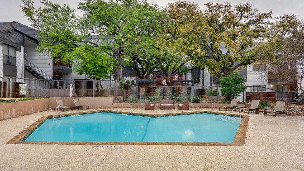Photo of Outdoor in Lake Highlands