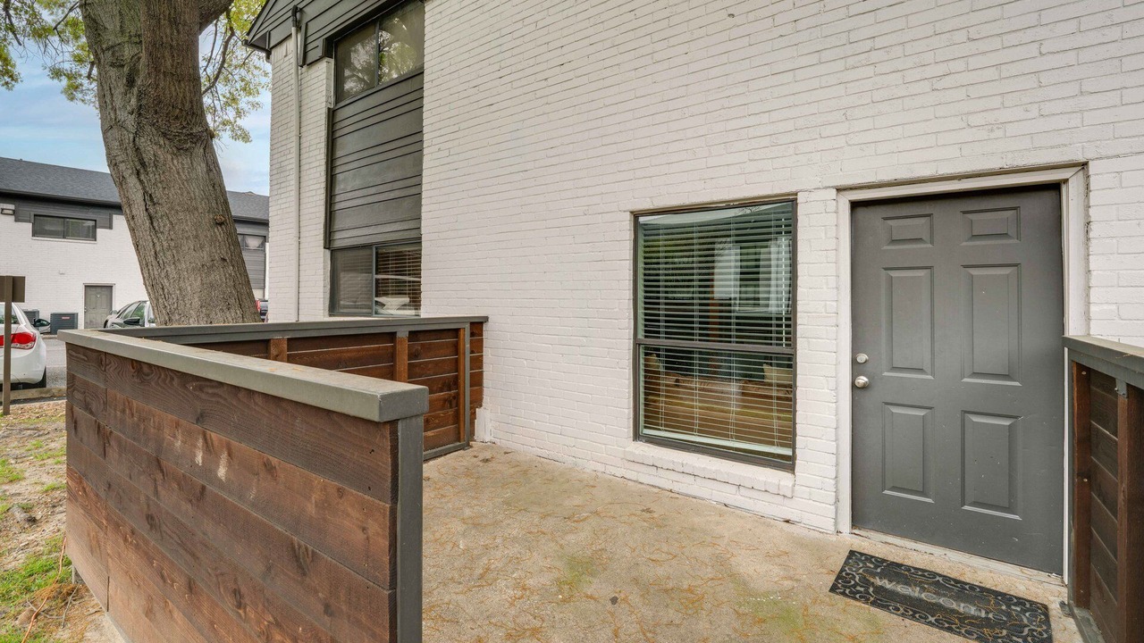 Photo of Outdoor in Lake Highlands