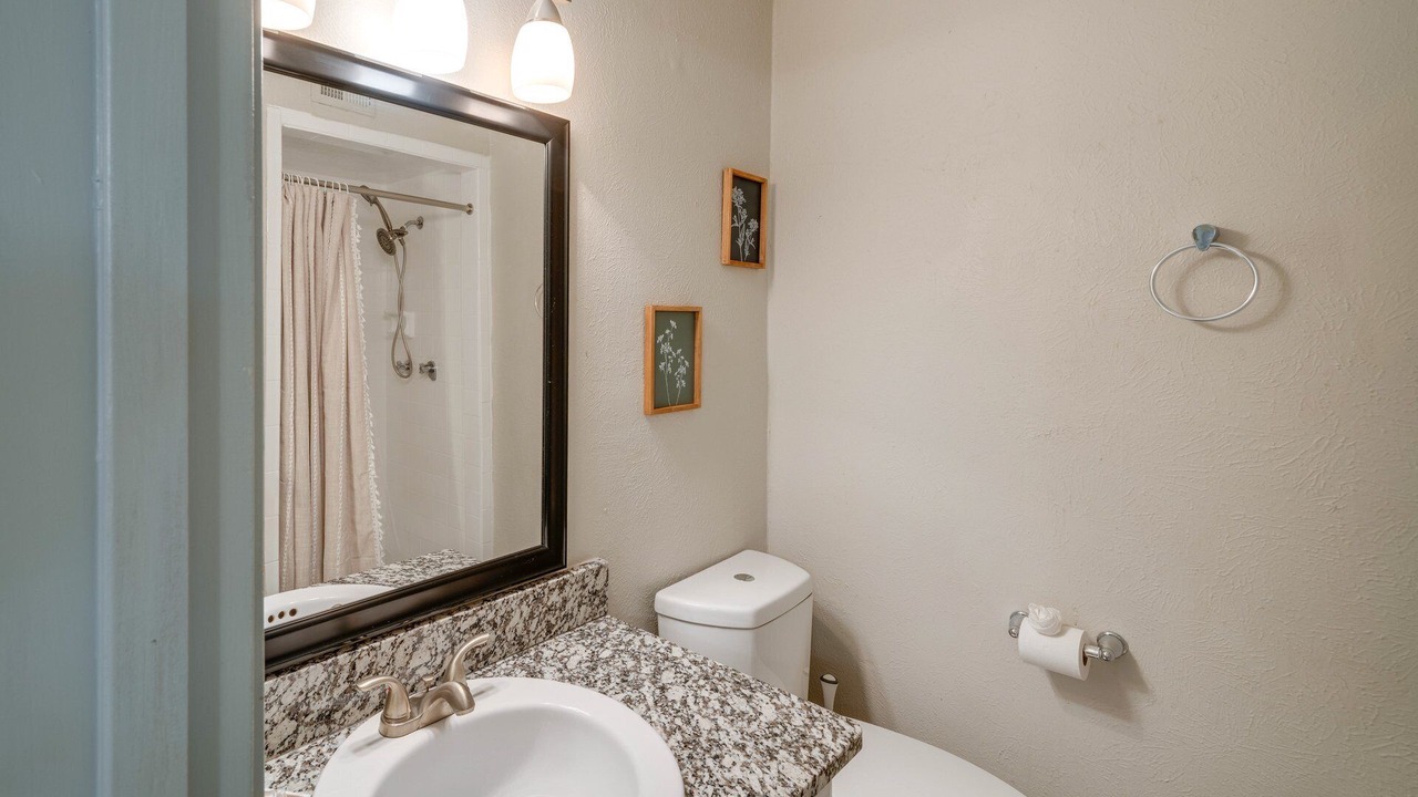 Photo of Bathroom in Lake Highlands