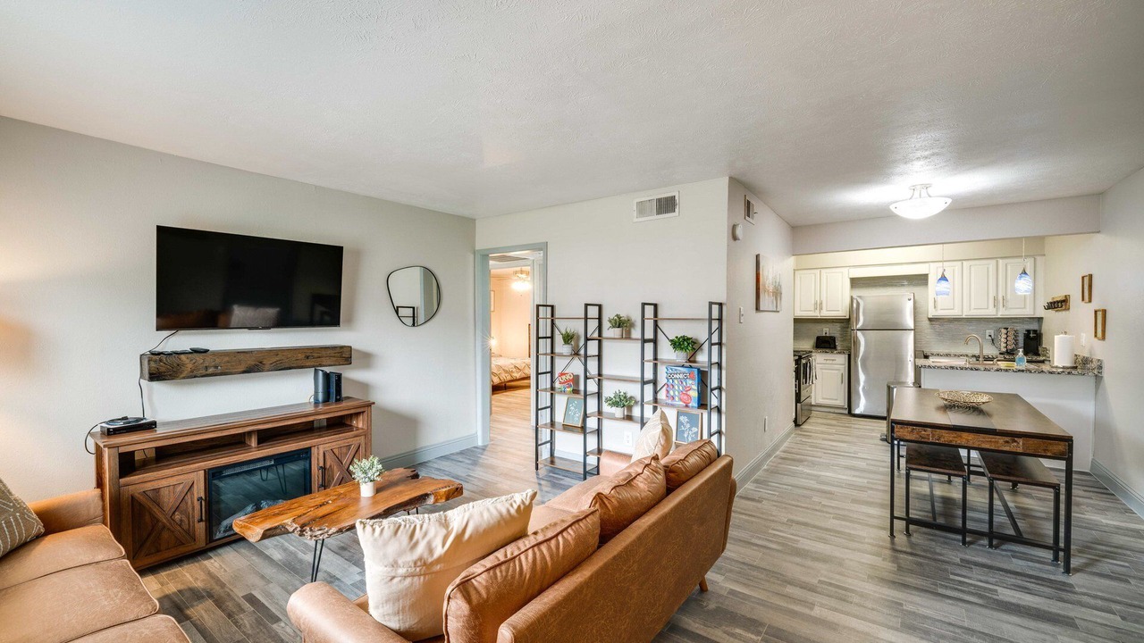 Photo of Livingroom in Lake Highlands