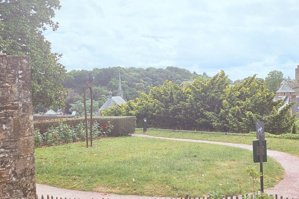 Photo of Outdoor in Montaubert - Rille - Saint-Sulpice