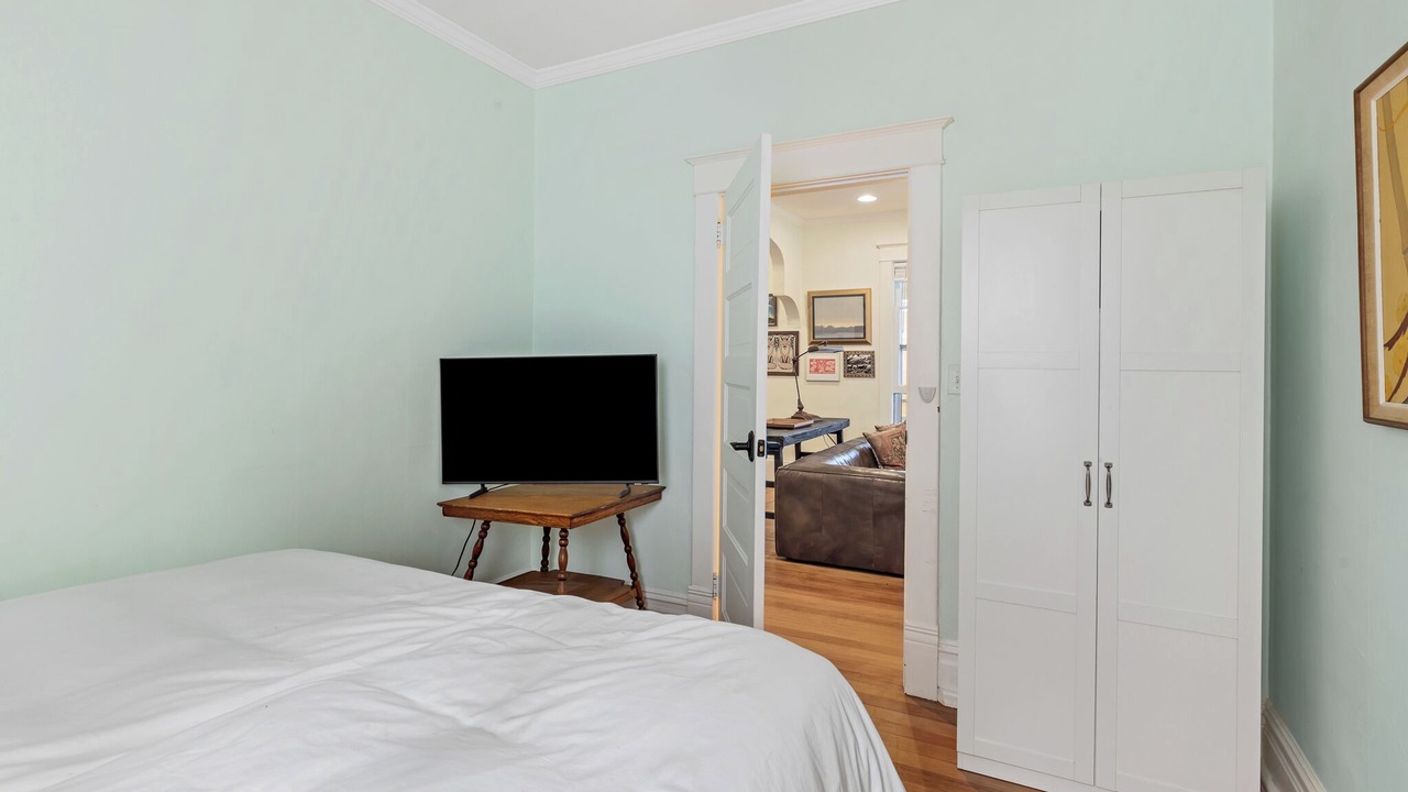 Photo of Bedroom in Livingston