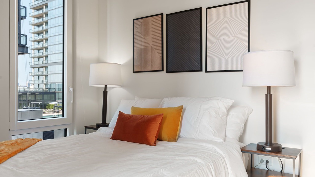 Photo of Bedroom in River North