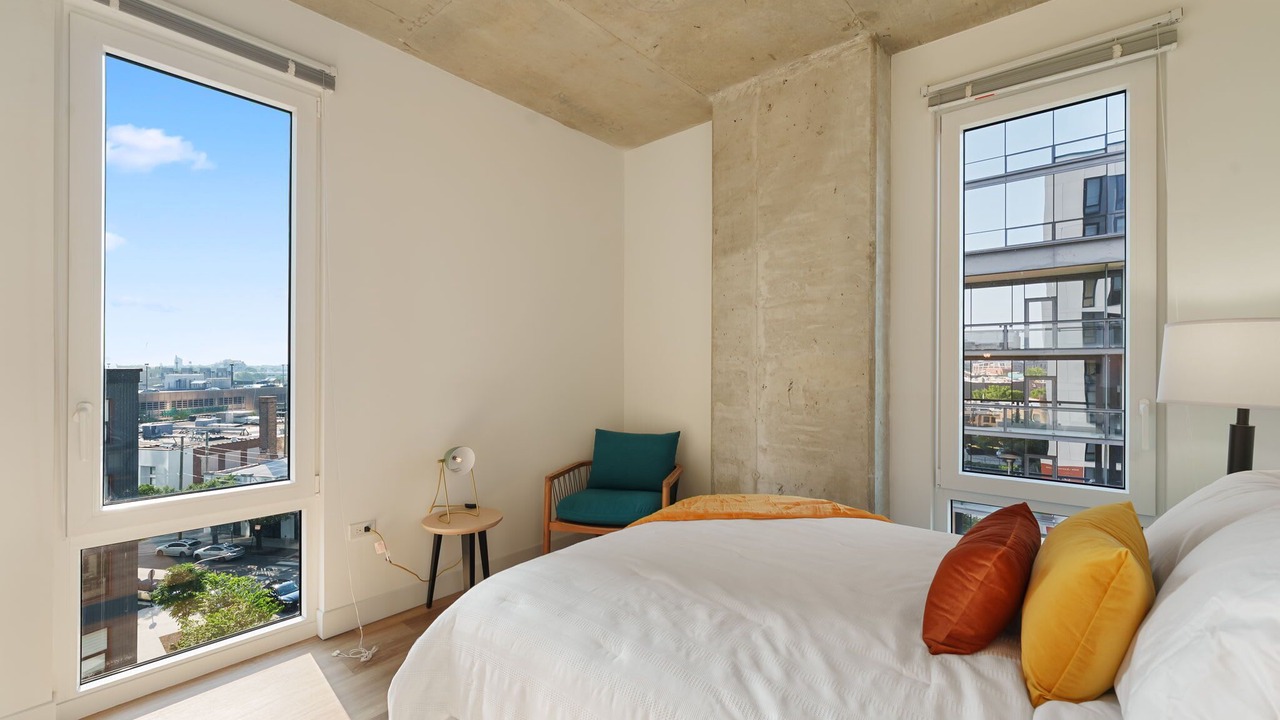 Photo of Bedroom in River North