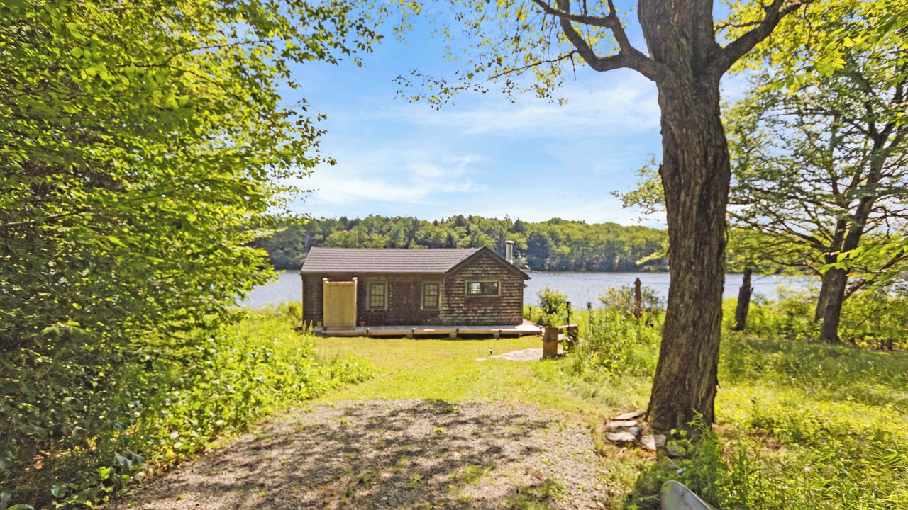 Photo of Outdoor in Poyntelle