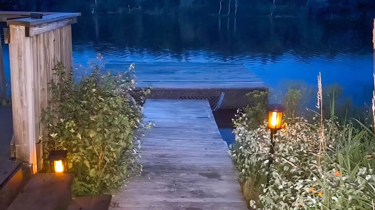 Photo of Others in Poyntelle