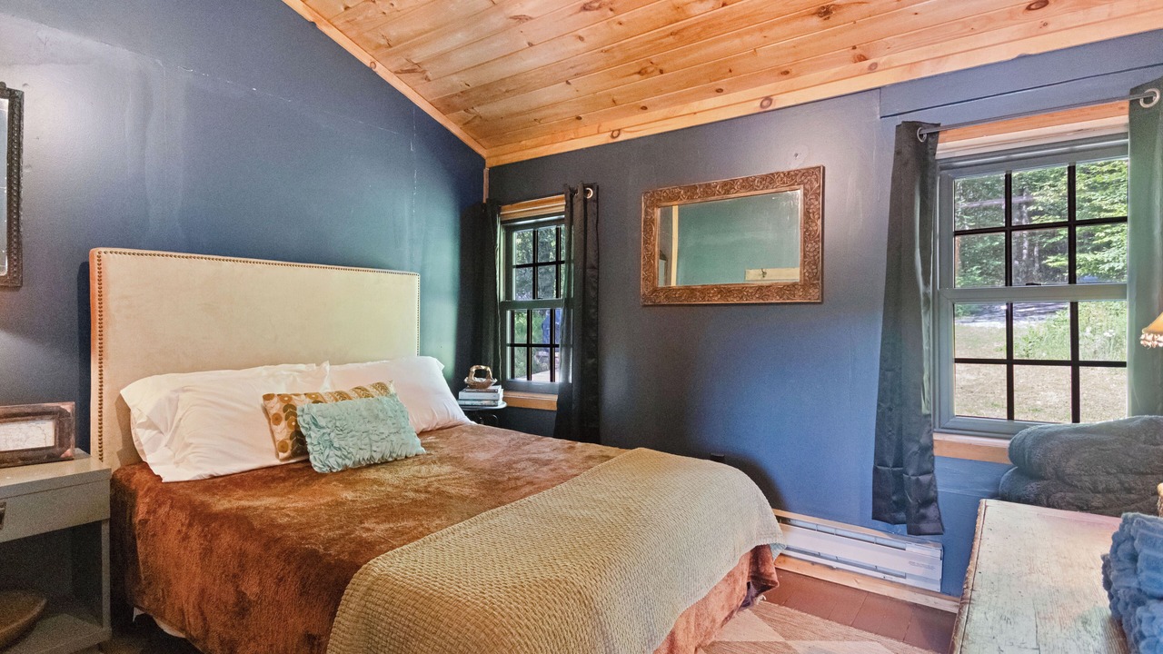 Photo of Bedroom in Poyntelle