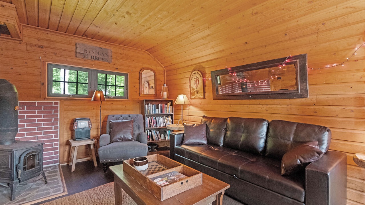 Photo of Livingroom in Poyntelle