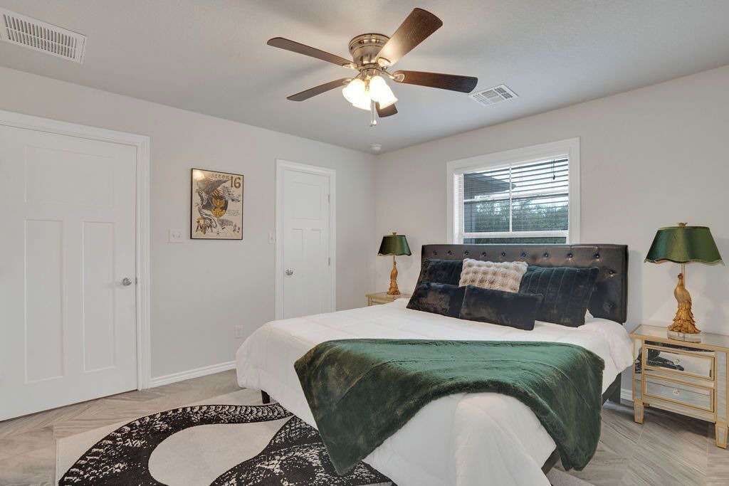 Photo of Bedroom in Wellborn