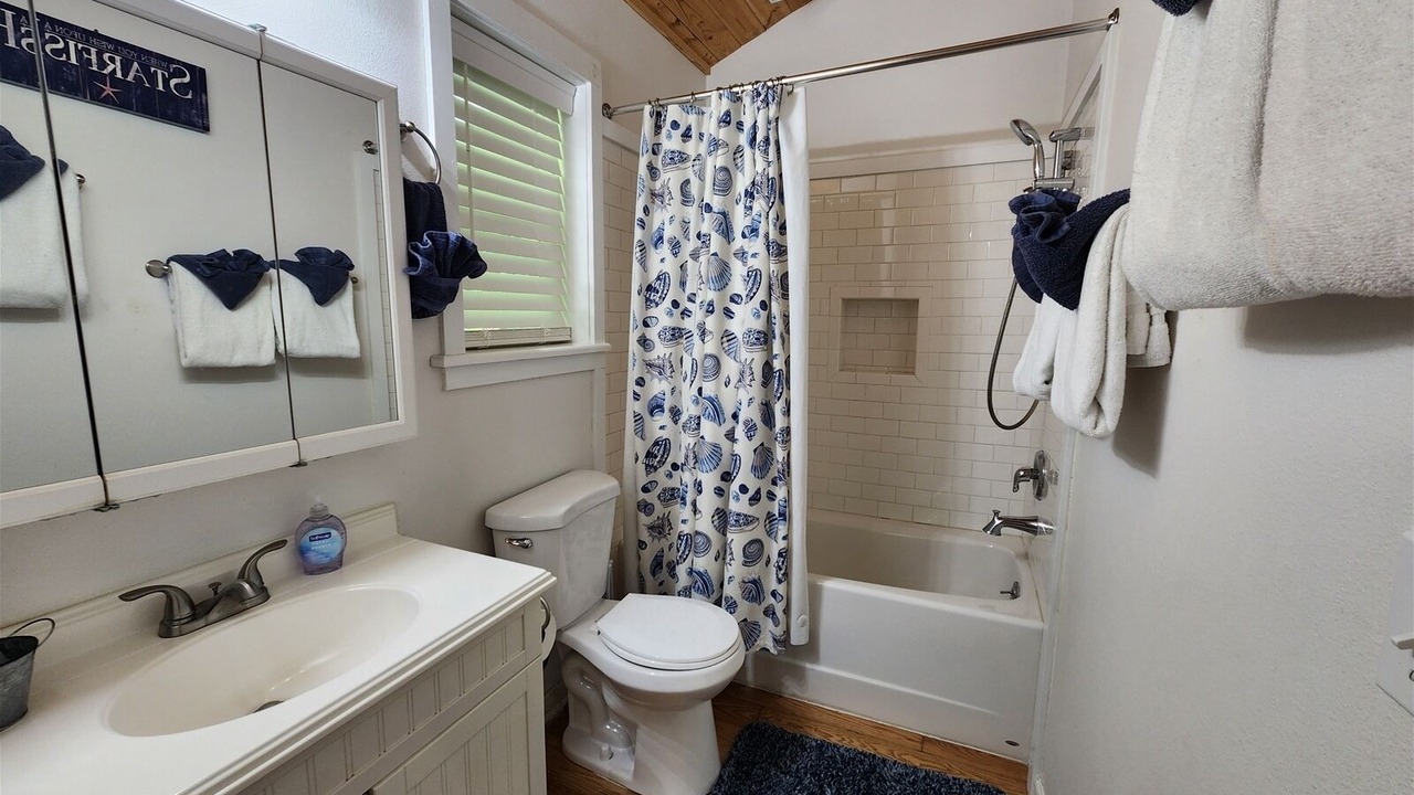 Photo of Bathroom in Copalis Beach