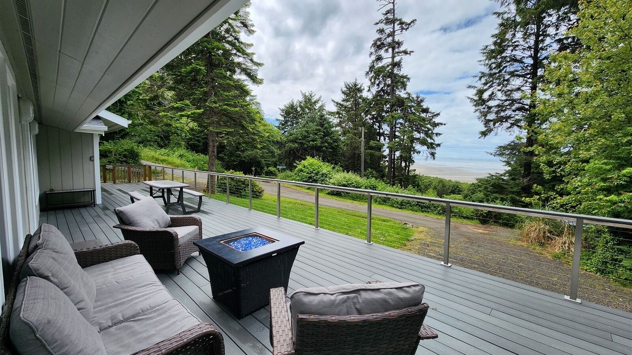 Photo of Patio Balcony in Copalis Beach