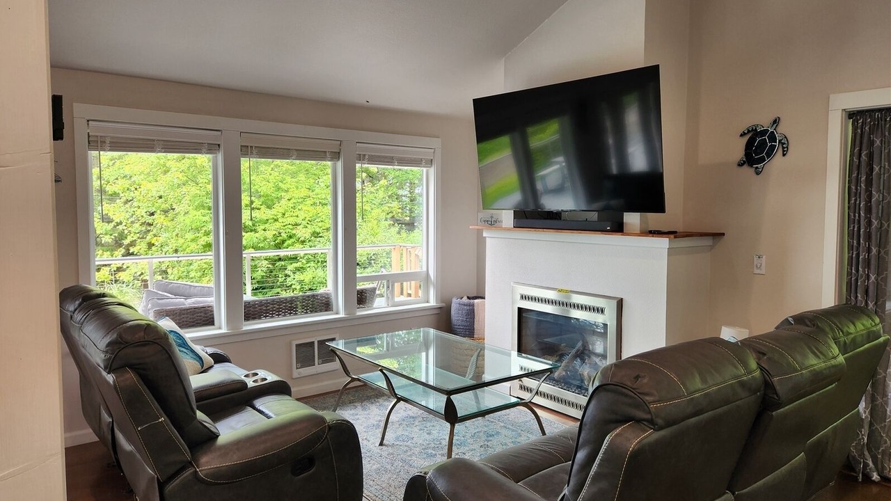 Photo of Livingroom in Copalis Beach