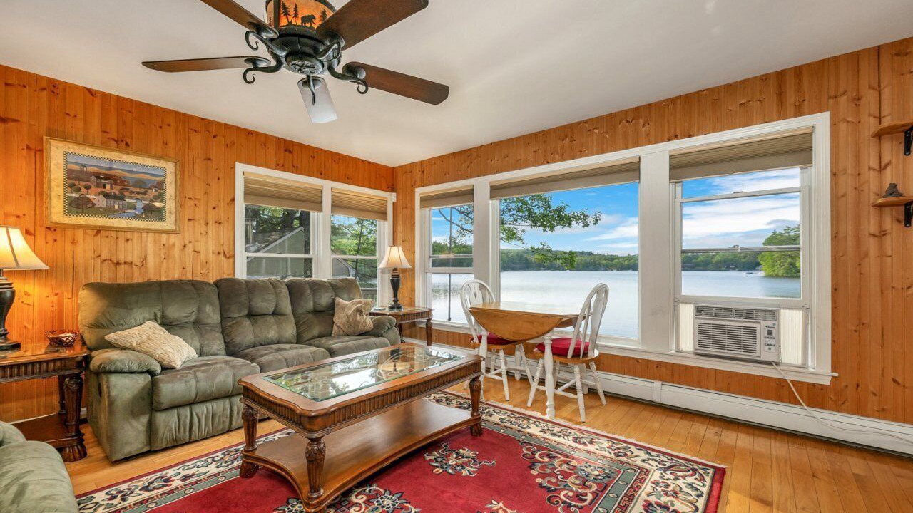 Photo of Livingroom in Barnstead