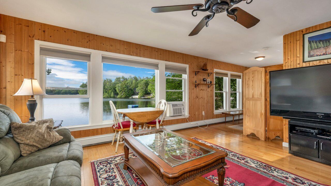 Photo of Livingroom in Barnstead
