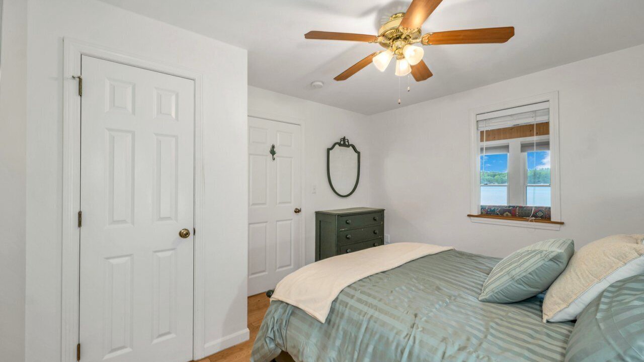 Photo of Bedroom in Barnstead