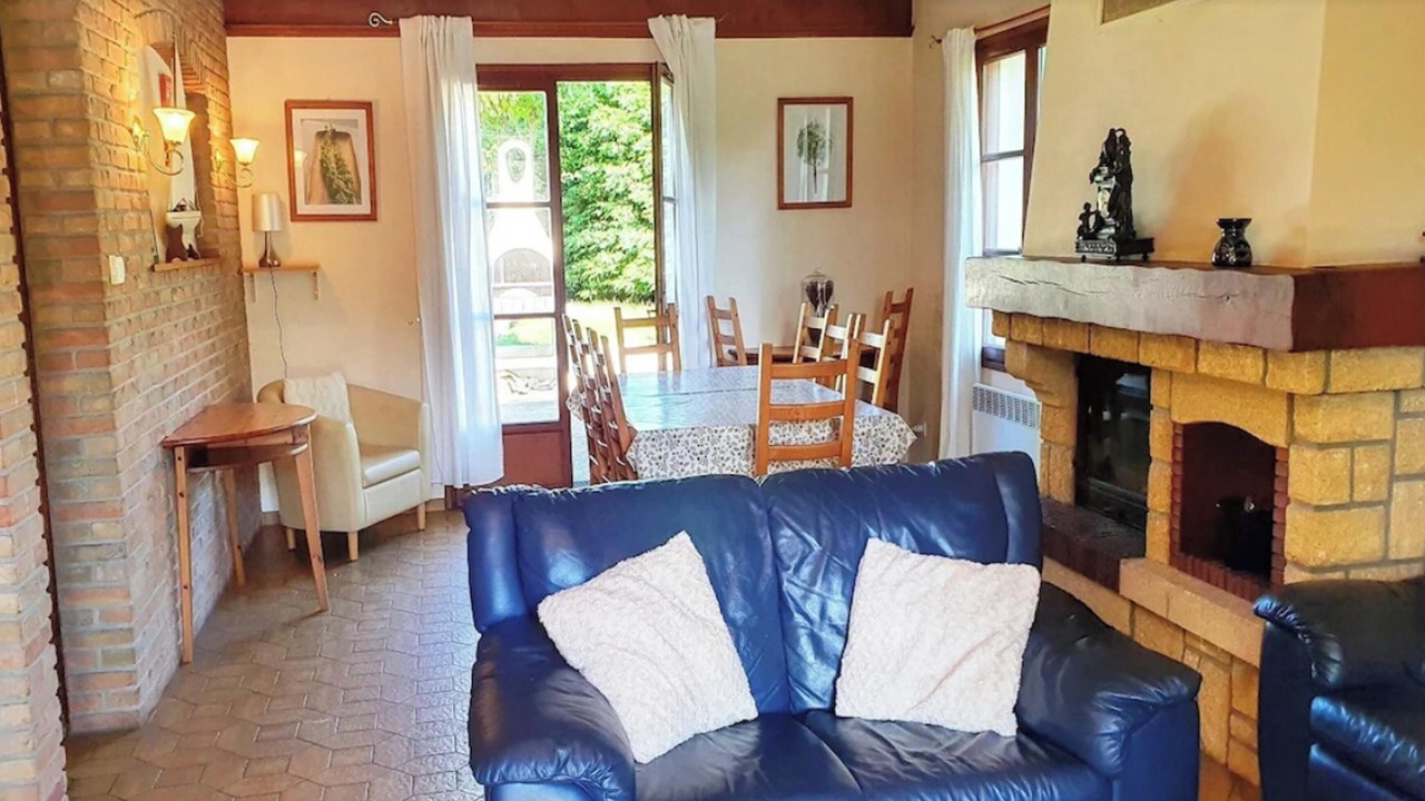 Photo of Livingroom in Saint-Josse