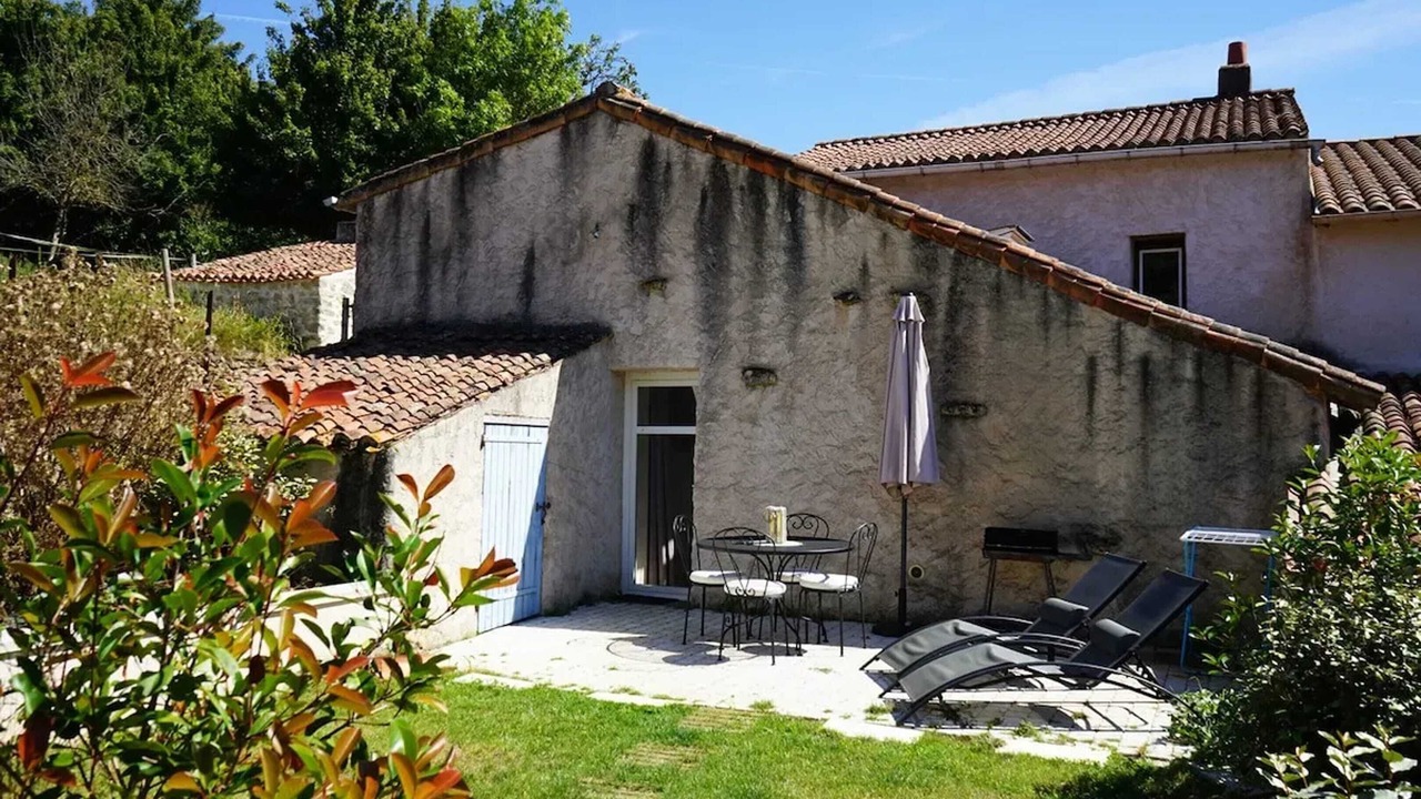 Photo of Outdoor in Chalandray