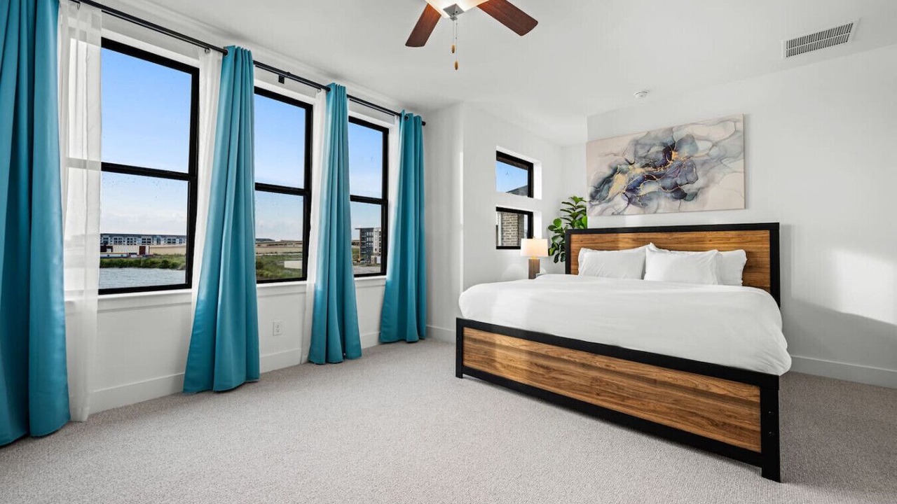 Photo of Bedroom in Rowlett