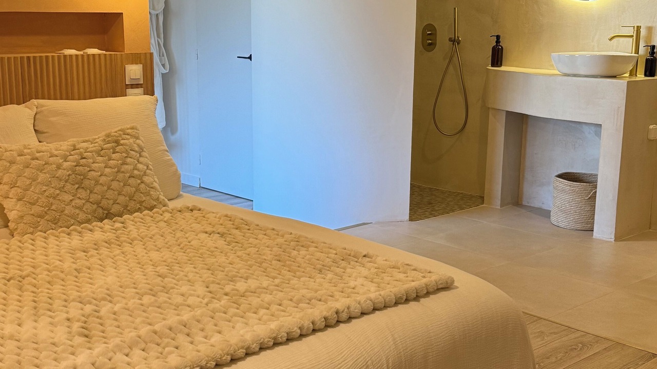Photo of Bedroom in Doue-la-Fontaine