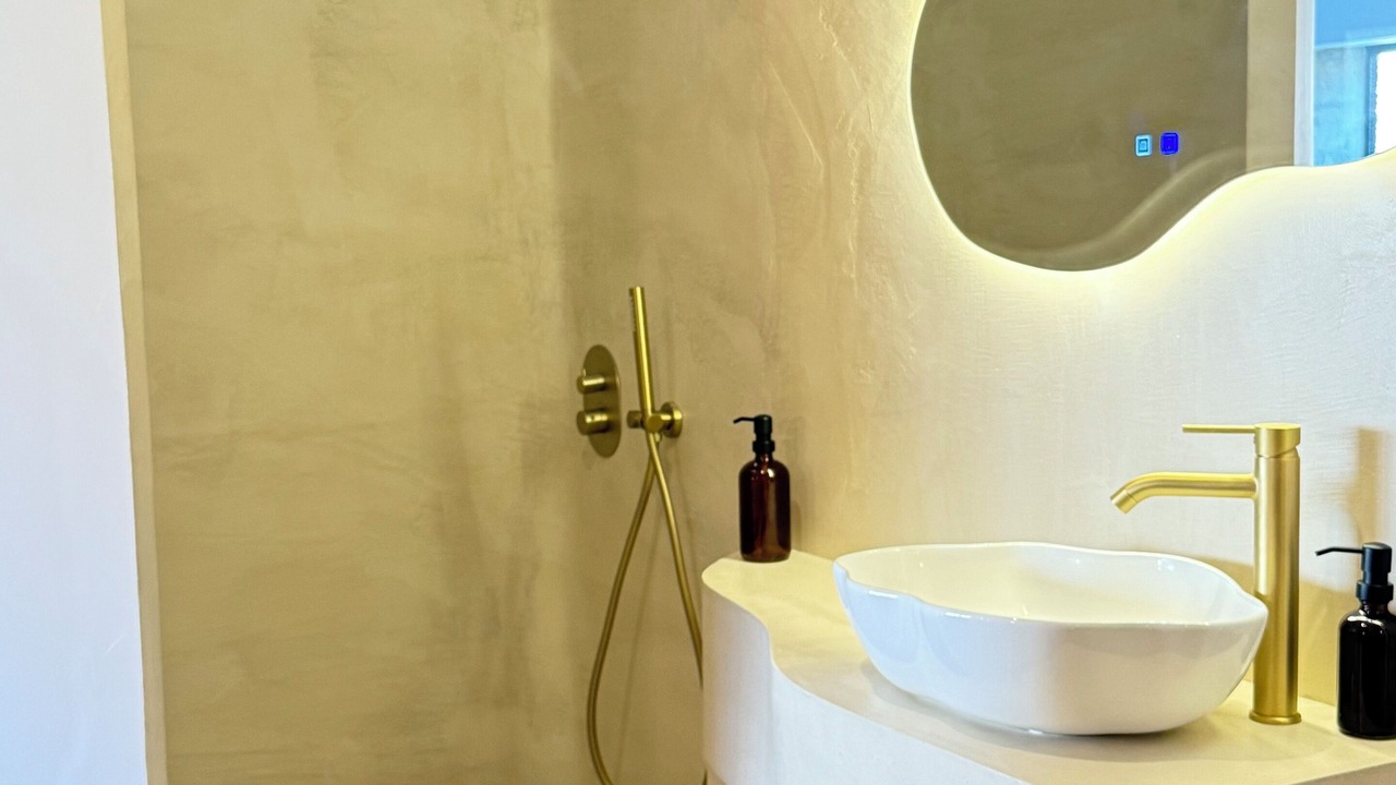 Photo of Bathroom in Doue-la-Fontaine